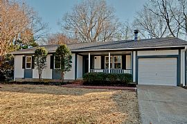 1006 Sharpsburg Dr Se, Huntsville, Al 35803 in Huntsville, AL