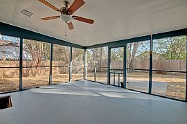 1006 Sharpsburg Dr Se, Huntsville, Al 35803 in Huntsville, AL (Photo 6 of 11)