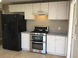 1008 E Griswold Rd, Phoenix, Az 85020 3 Beds 2 Baths in Phoenix, AZ (Photo 4 of 12)