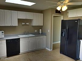 1008 E Griswold Rd, Phoenix, Az 85020 3 Beds 2 Baths in Phoenix, AZ (Photo 5 of 12)