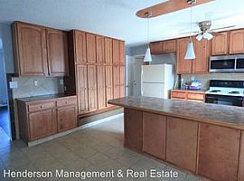 Single Family Home For Rent  in Loveland, CO (Photo 2 of 4)