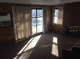 Single Family Home For Rent  in Denver, CO (Photo 4 of 4)