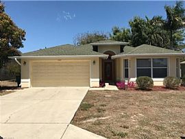 Single Family Home For Rent  in Naples, FL