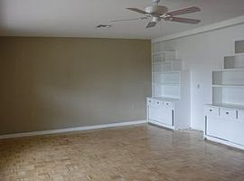 Single Family Home For Rent  in Lake Wales, FL (Photo 2 of 4)