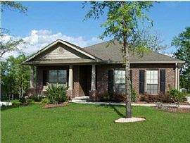 Single Family Home For Rent  in Crestview, FL