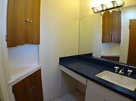 2111 W Pinchot Ave, Phoenix, Az 85015 3 Beds 2 Baths in Phoenix, AZ (Photo 10 of 12)