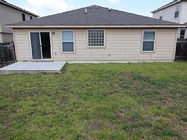 Single Family Home in Houston, TX (Photo 11 of 11)