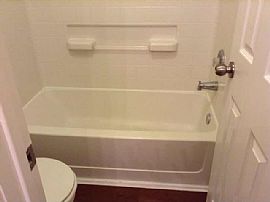 Single Family Home in Houston, TX (Photo 10 of 12)