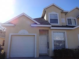 Single Family Home in Kissimmee, FL