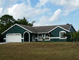 Single Family Home For Rent  in Loxahatchee, FL
