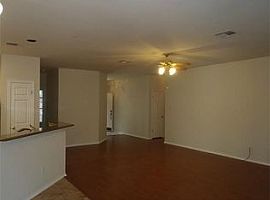 8416 Tyhurst Dr, Austin, Tx 78749 3  in Austin, TX (Photo 10 of 12)