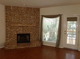 8416 Tyhurst Dr, Austin, Tx 78749 3  in Austin, TX (Photo 7 of 12)