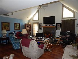 1995 N Landing Way in Marietta, GA (Photo 6 of 12)