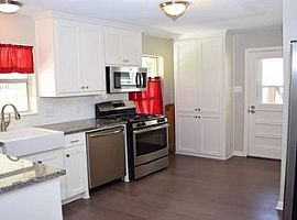 3010 Mayhew Dr, Dallas, Tx 75228   in Dallas, TX (Photo 7 of 9)