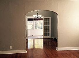 Single Family Home For Rent  in Saint Petersburg, FL (Photo 7 of 7)