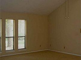 Single Family Home For Rent  in Spring, TX (Photo 3 of 4)