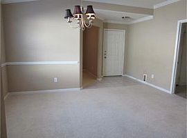 Single Family Home For Rent  in Katy, TX (Photo 2 of 4)