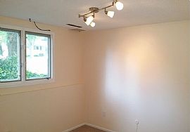 Newly Stunning 4bd/2.5ba in Rochester! in Rochester, MN (Photo 10 of 11)