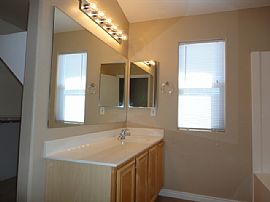 Single Family Home in Mesa, AZ (Photo 6 of 11)