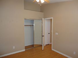 Single Family Home in Mesa, AZ (Photo 7 of 11)