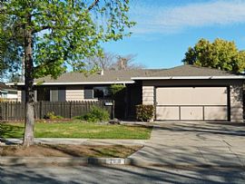 Single Family Home For Rent  in San Jose, CA