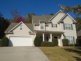 Single Family Home  in Newnan, GA
