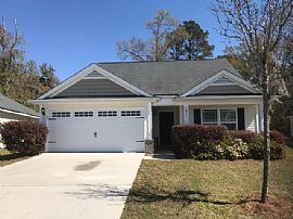Single Family Home  in Port Wentworth, GA