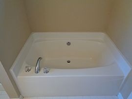 Single Family Home in Clemmons, NC (Photo 7 of 9)