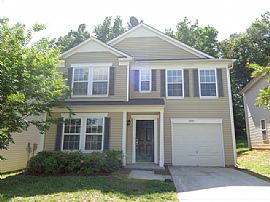 Single Family Home in Charlotte, NC