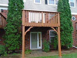 Single Family Home in Antioch, IL