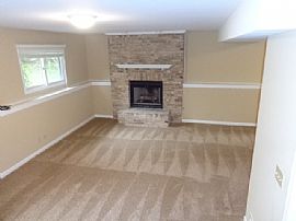 Single Family Home in Wonder Lake, IL (Photo 2 of 6)