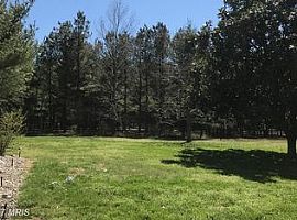 3042 Soper Rd, Huntingtown, Md 20639 in Huntingtown, MD (Photo 8 of 12)