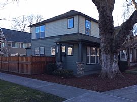 Single Family Home in Portland, OR (Photo 2 of 5)