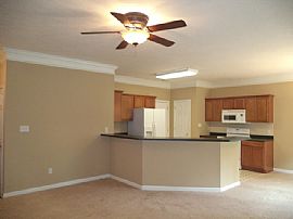 Single Family Home in Clinton, TN (Photo 3 of 6)