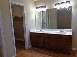 Single Family Home in Arlington, TN (Photo 5 of 6)