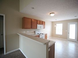 Single Family Home in Murfreesboro, TN (Photo 3 of 6)