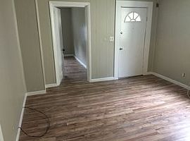 513 Lilly Ave, Louisville,  in Louisville, KY (Photo 4 of 10)