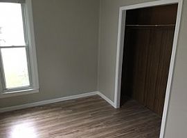 513 Lilly Ave, Louisville,  in Louisville, KY (Photo 6 of 10)