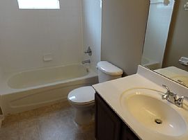 Beautiful Single Family Home For Rent in Orange Park, FL (Photo 4 of 4)