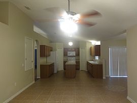 Beautiful Single Family Home For Rent in Palm Bay, FL (Photo 2 of 3)