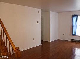 49 Standish Ct, Charles Town, Wv 25414 in Charles Town, WV (Photo 4 of 10)