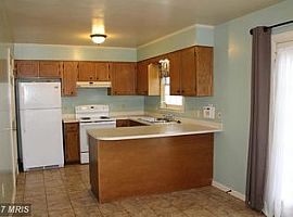 49 Standish Ct, Charles Town, Wv 25414 in Charles Town, WV (Photo 8 of 10)