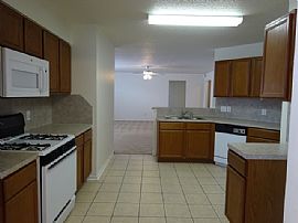 Lovely Single Family Home  in Houston, TX (Photo 3 of 7)