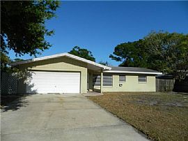 2 Bd   2 Ba Home in Largo, FL