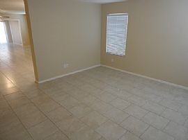 Single Family Home in Mesa, AZ (Photo 2 of 5)