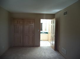 Single Family Home in Waukesha, WI (Photo 5 of 6)