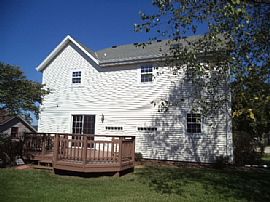 Single Family Home in Waukesha, WI (Photo 6 of 6)