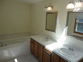 Single Family Home in Grafton, WI (Photo 4 of 5)