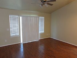 Single Family Home in Stansbury Park, UT (Photo 2 of 5)