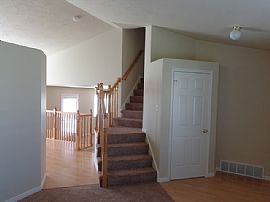 Single Family Home in Layton, UT (Photo 2 of 6)